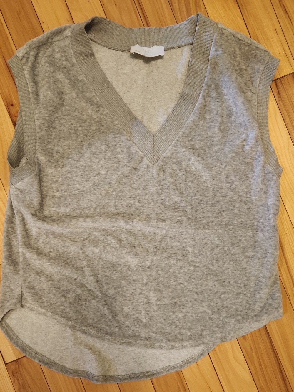Sleeveless V-Neck Women's Tank Top in Light Gray